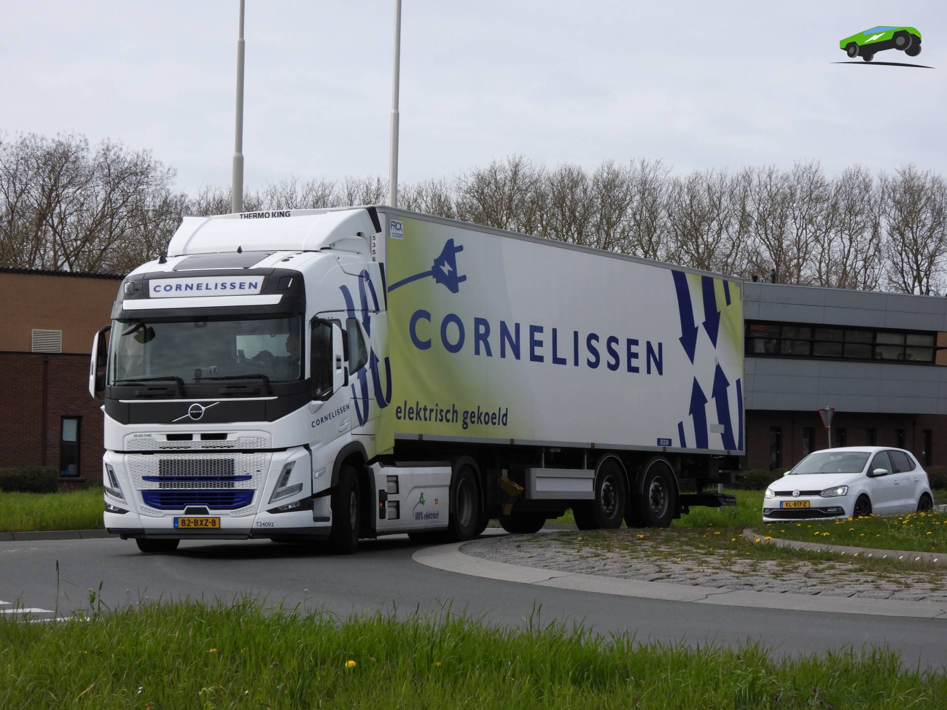 Volvo FM Electric vrachtwagen bij Lopikerplein Schoonhoven