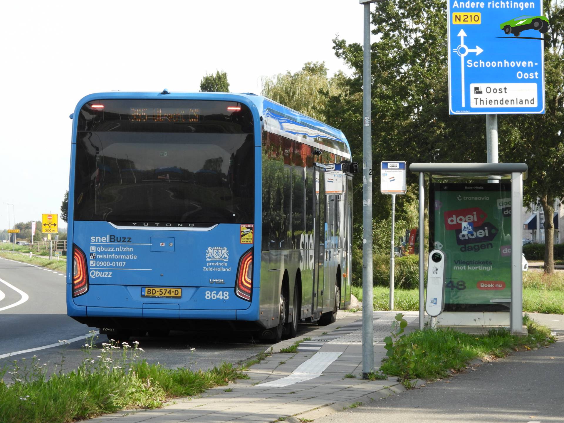 Qbuzz 8648 Yutong U13 LE op lijn 395 naar Utrecht CS