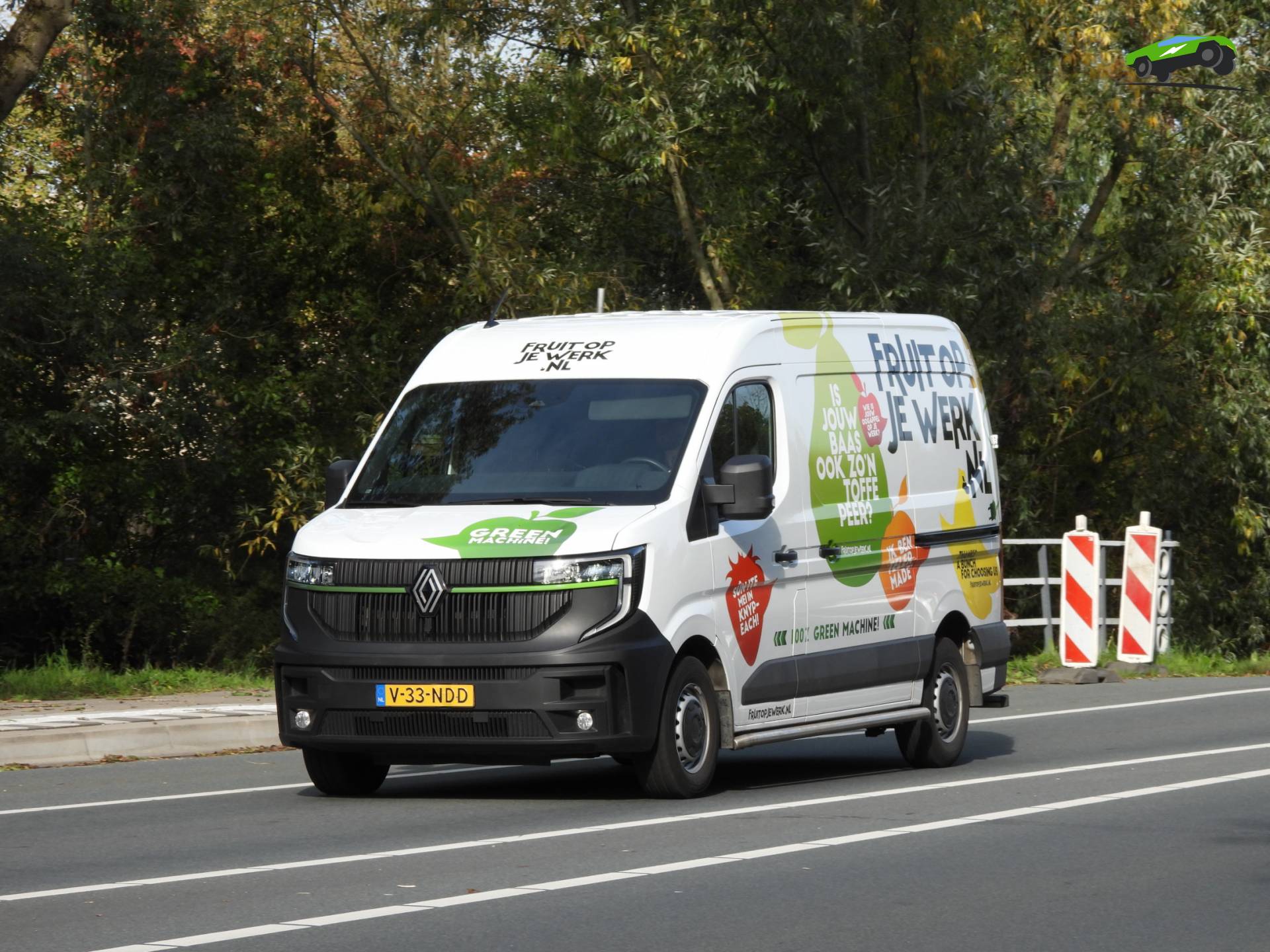 Renault Master Pro E-Tech van 2025.