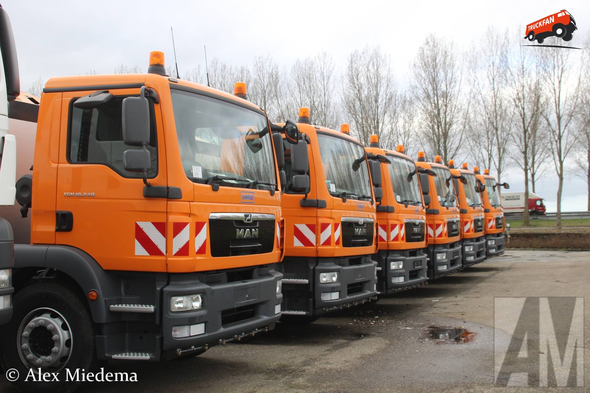Foto van een MAN TGM 3rd gen van Van Vliet Trucks (Nieuwerkerk a/d IJssel) ×, opgebouwd als...